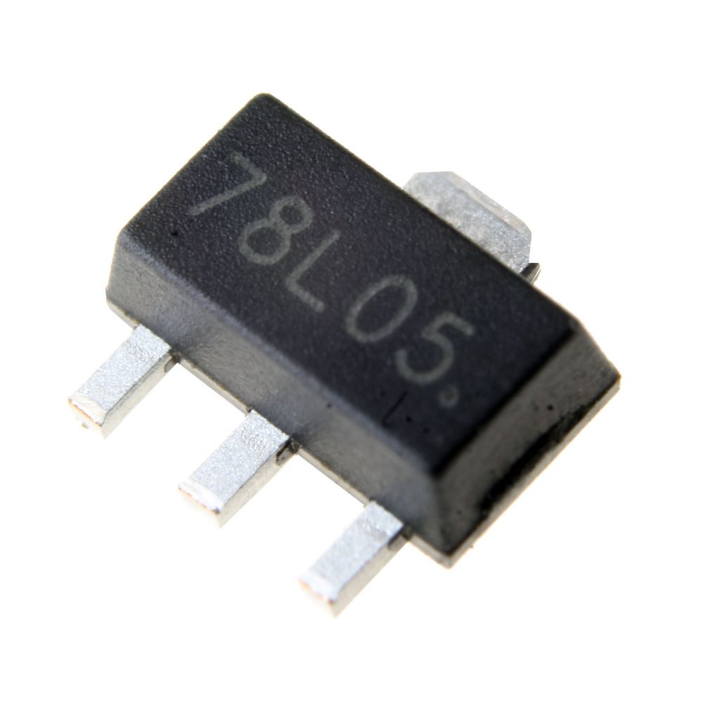 رگولاتور ولتاژ 7805