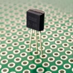 ترانزیستور 2SC8550 نوع PNP پکیج TO-92